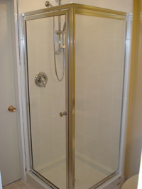 framed shower doors vancouver