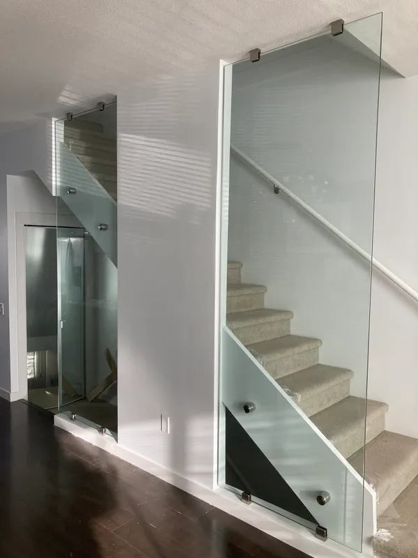 Custom glass railing installation